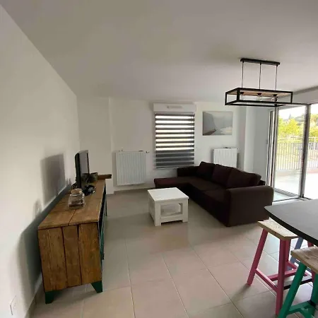 Superb 3-room In Rondelet Center *